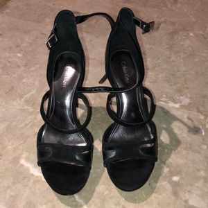 Size 9 Calvin Klein shoes size 5 inch heel